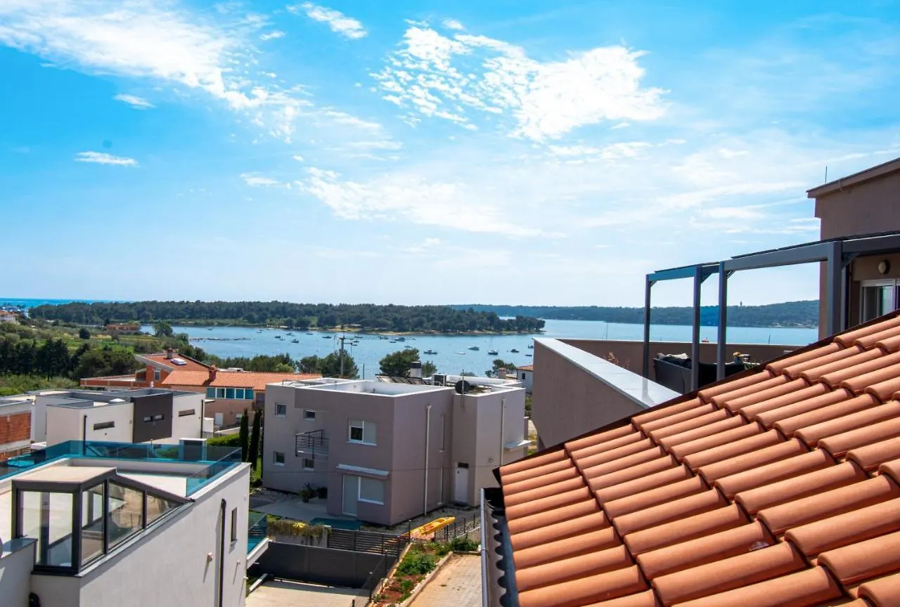 Apartments Megy Mit Meerblick In Medulin,Istrien